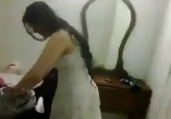 اثنين من الفتيات سكس برازيلي مترجم للعربية المثيرات الإفطار