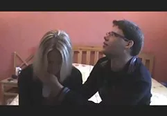 امرأة سكس مساج مترجم للعربية بيضاء أمام الكاميرا