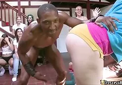 المرأة فيلم سكس مترجم للعربية