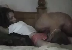 Gruppovushki اثنين مثليات sex مترجمة للعربية